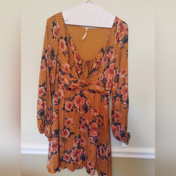 Free People Size 4 Floral Dress - Picture 3 of 6